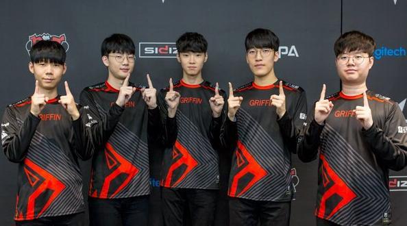 1锁定比赛 1锁定比赛