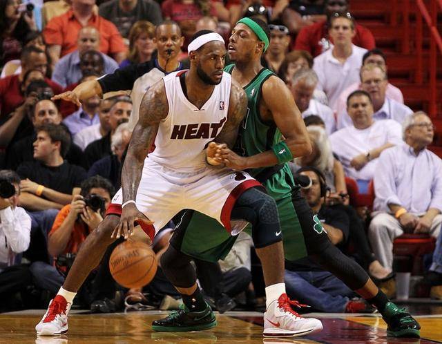 反击给曼城 反击给曼城