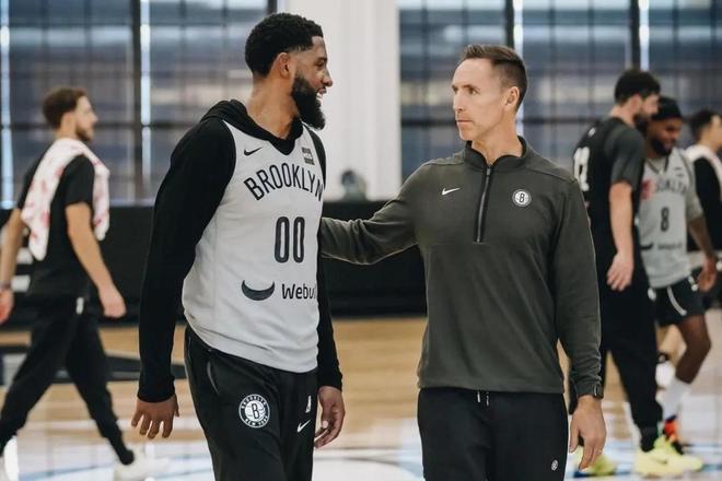 莫雷托&罗马诺：罗克将租借加盟贝蒂斯，协议不含买断权