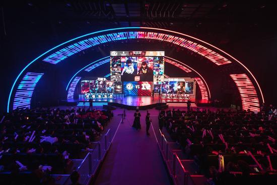 队伍交锋时 队伍交锋时