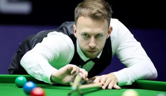 更为严峻的 更为严峻的